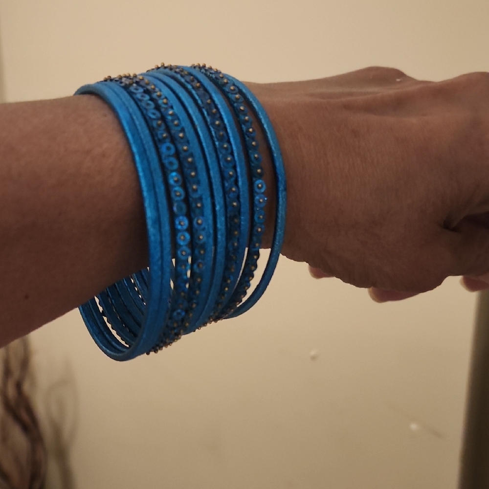 11 Cool blue Beaded Women's Bangles
